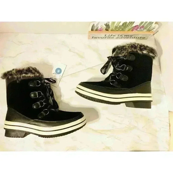 Women's Black Ellysia Microsuede Winter Boots - Picture 4 of 6